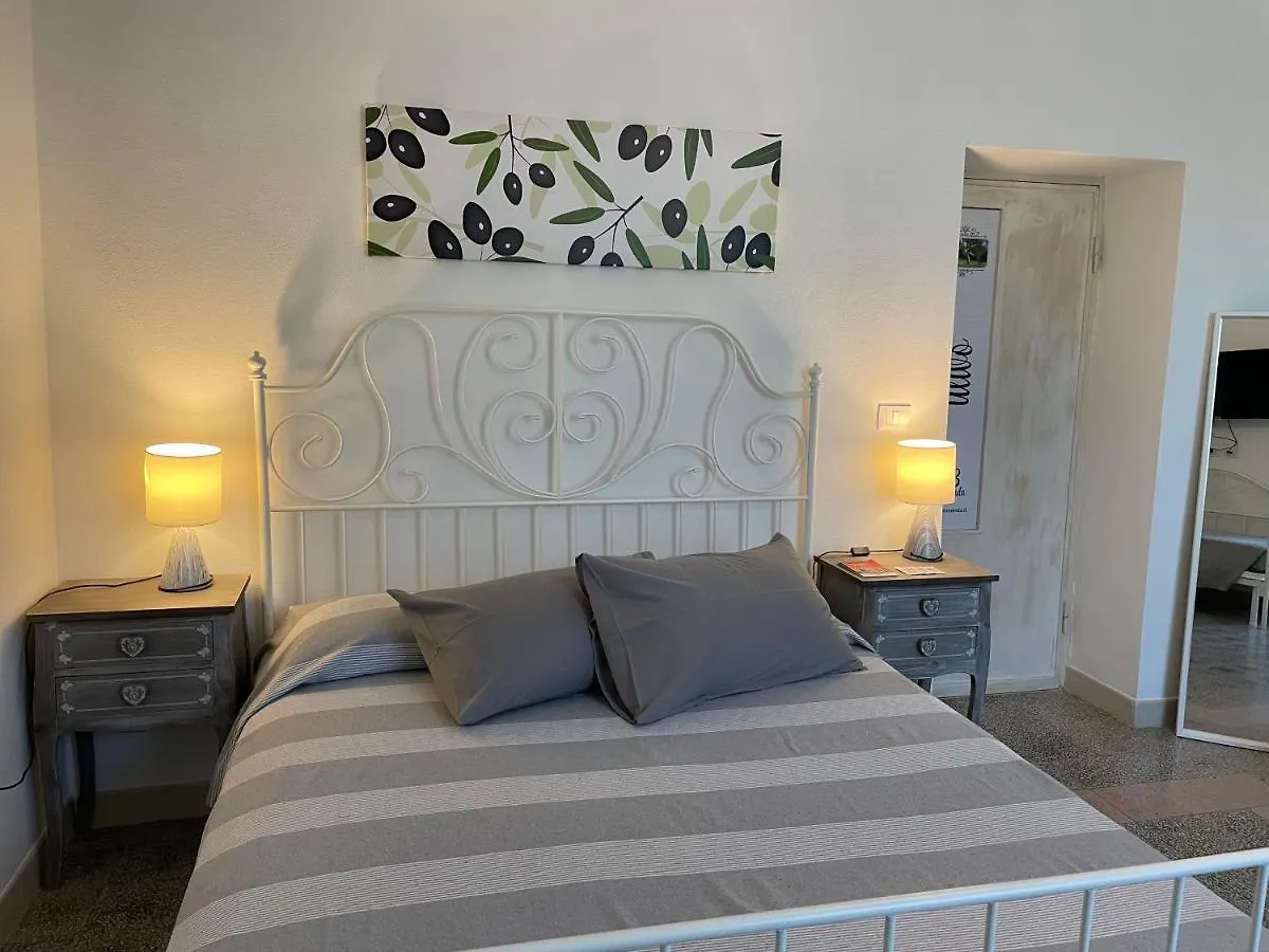 Nocleg ze śniadaniem Sa Vivenda Rooms Alghero Włochy